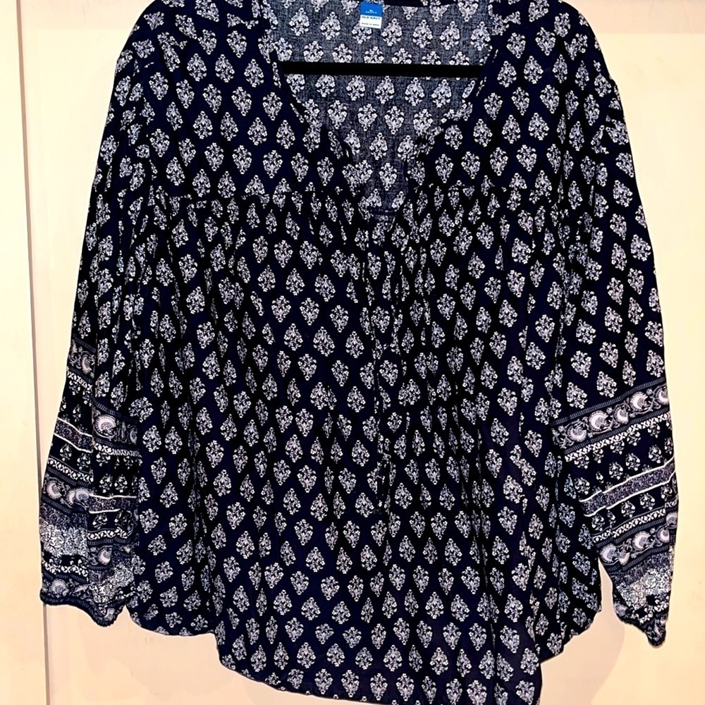 Old Navy XL petite black and white boho style top